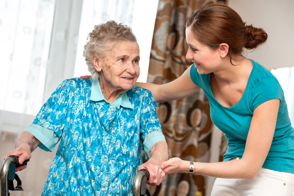 The Differences Between a Caregiver and a Nurse