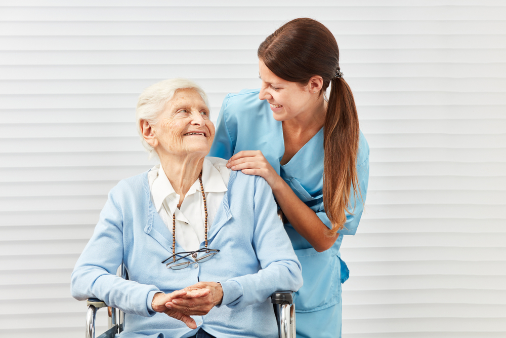 6 Red Flags to Watch Out for in an Assisted Living Facility